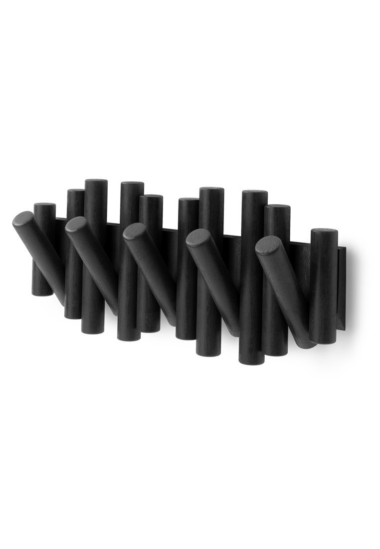Appendiabiti da parete in legno nero con ganci cilindrici irregolari di diverse lunghezze, che mostrano un design moderno e astratto.