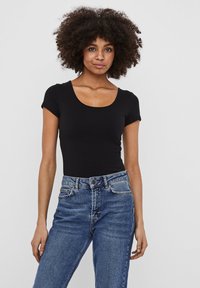 Vero Moda - VMMAXI MY SOFT U-NECK 2 PACK - T-shirt basic - black 2 Miniatuurafbeelding 1