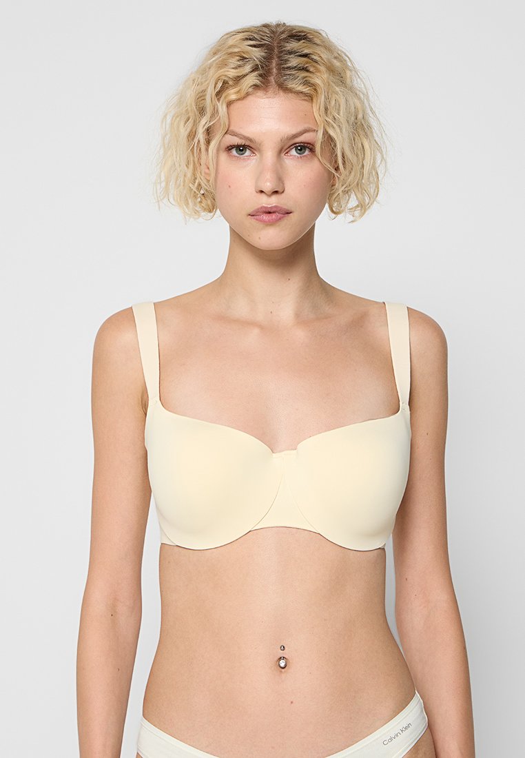 Triumph Voorgevormde BH geel Triumph Voorgevormde BH geel