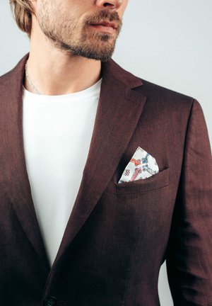 Sangar, WITH CARS PATTERN POCKET SQUARE - Rinnatasku ilurätt - white