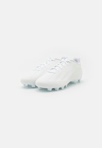 adidas Performance X CRAZYFAST.4 - Kemény talajra készült futballcipő - footwear white