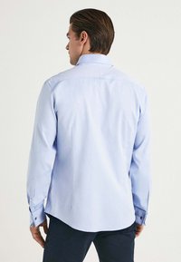 Hackett London PINPOINT  - Formálna košeľa - sky