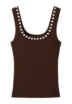 Top maro cu nervuri și capse argintii de-a lungul decolteului și bretelelor, design fără mâneci, croială mulată.