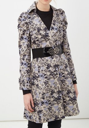 ESTAMPADA - Gabardina - azul