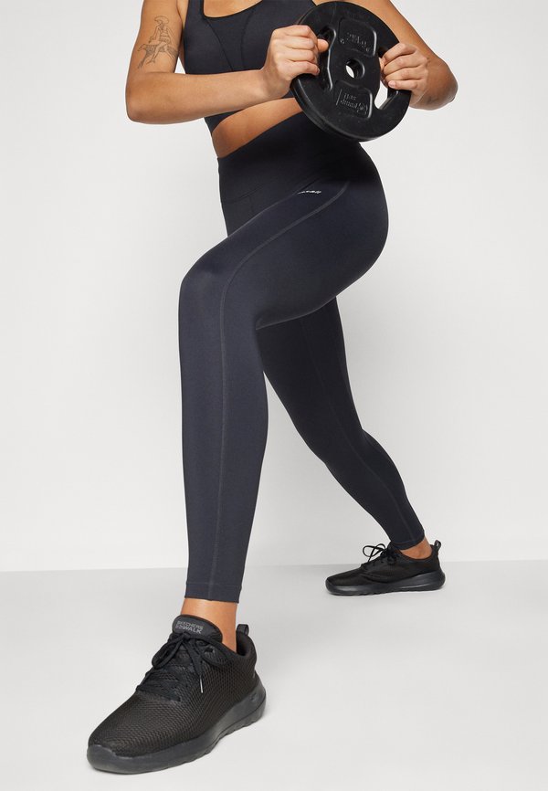 ESSENTIAL  - Leggings2