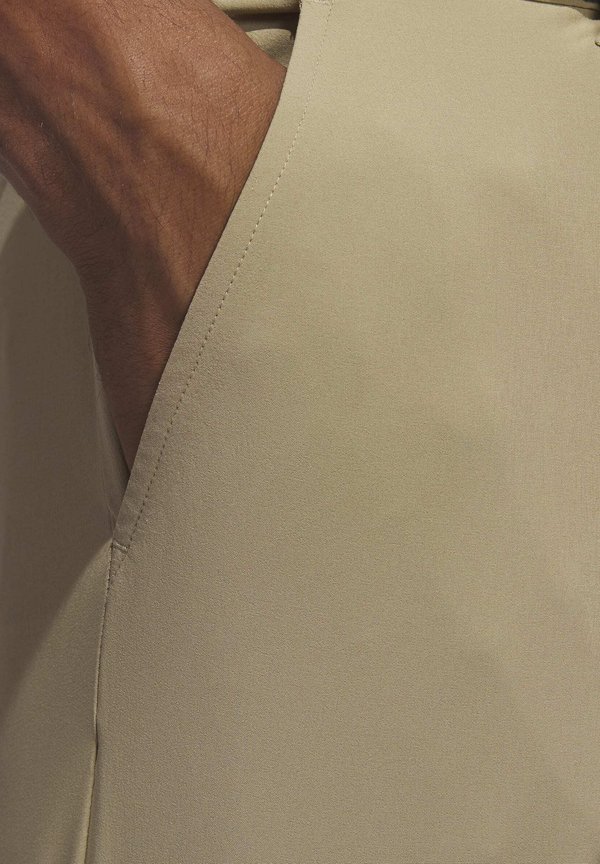 ULTIMATE365 GOLF - Outdoor shorts - hemp3