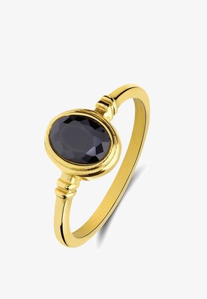 Gouden ring met een ovale, facetgeslepen zwarte edelsteen, met een gladde shank en gestructureerde accenten nabij de steeninstelling.