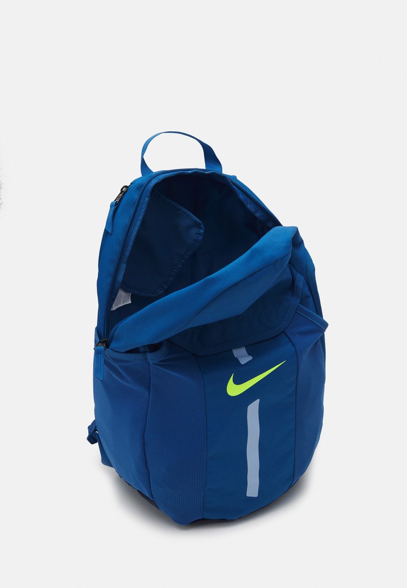 Herren Rucksäcke | Nike Performance ACADEMY TEAM UNISEX Tagesrucksack dark marina blue/blackened blue/volt/dunkelblau - QB60504 Herren Rucksäcke | Nike Performance ACADEMY TEAM UNISEX Tagesrucksack dark marina blue/blackened blue/volt/dunkelblau - QB60504