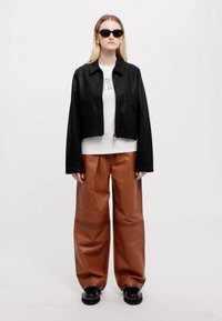 Won Hundred DALIA COATED - Casaco de ganga - black