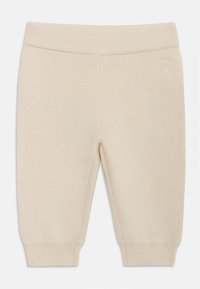 Calvin Klein Jeans CARDIGAN HAT GIFTBOX SET UNISEX - Pantalon classique - whitecap gray