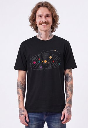 watapparel, SONNENSYSTEM UNISEX - T-shirt imprimé - black