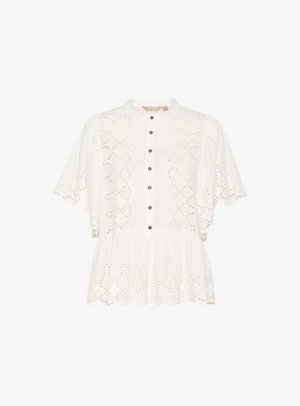 Bluză albă cu mâneci scurte și evazate. Prezintă un decolteu cu nasturi, modele decorative din ochiuri, și un tiv ondulat. Material ușor, texturat.