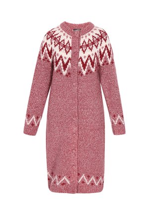 Pitkä, napitettu, neulottu villatakki vaaleanpunaisena ja valkoisena, jossa on sahalaitakuviot ja geometriset kuviot hartioilla, hihoissa ja helman kohdalla.