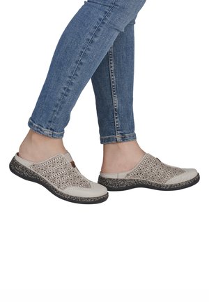 Rieker, RIEKER CLOGS 46376 - Mules - beige