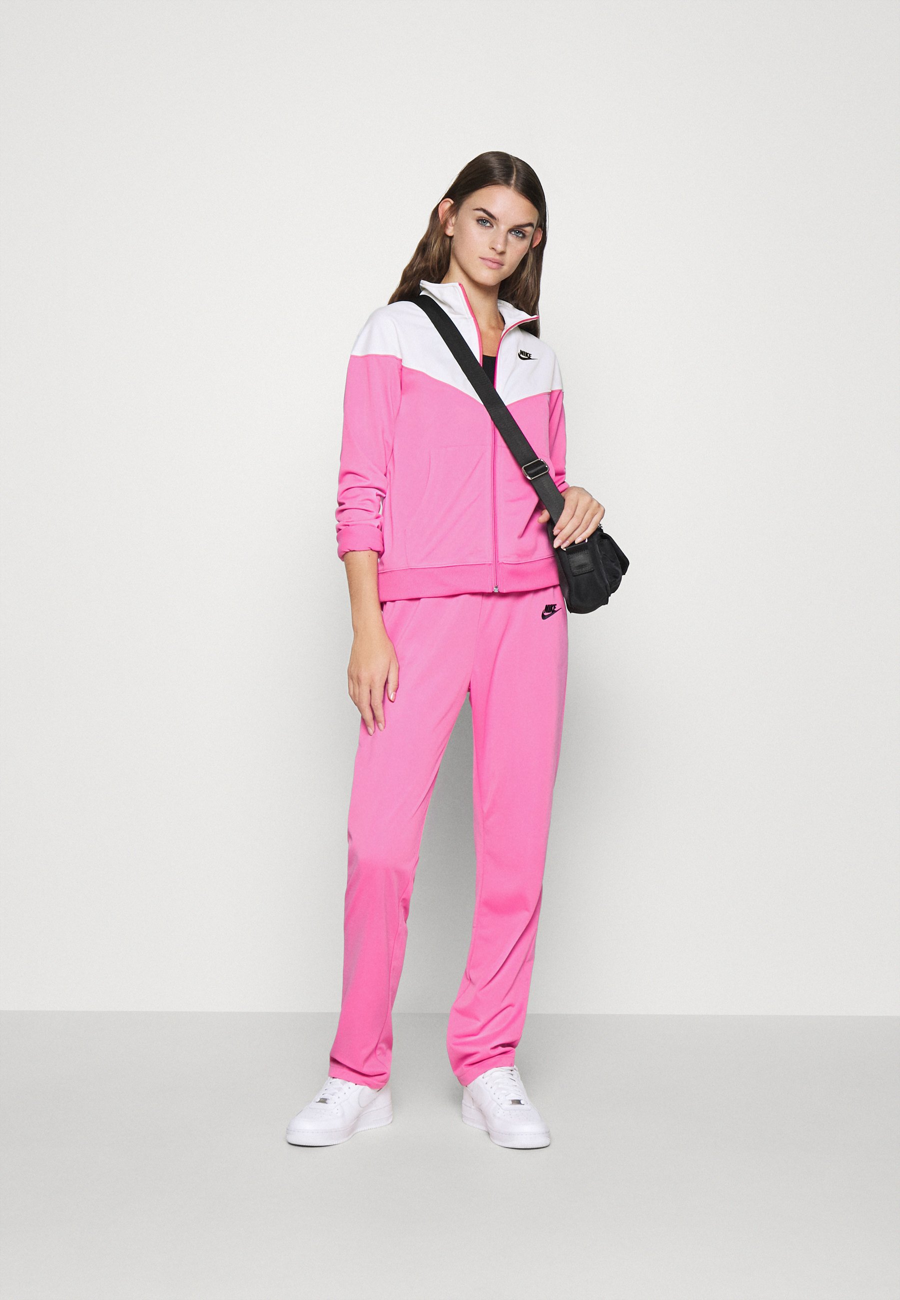 womens nike tracksuit set pink
