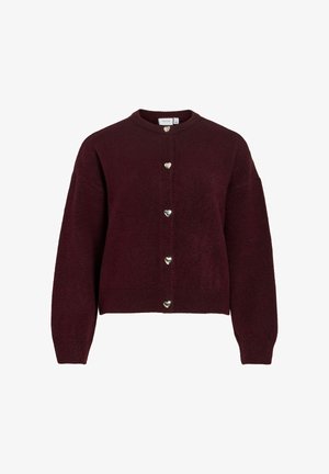 Bordowy sweter na drutach z okrągłym dekoltem, o pudełkowym kroju, z przednimi srebrnymi guzikami w kształcie serca. Miękka tekstura, długie rękawy.