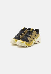 Salomon SPEEDCROSS 6 - Chaussures de running - black/cress green/transparent yellow