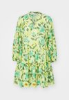 GARDEN PARTY TIERED MINI DRESS - Dodaci za plažu - limelight