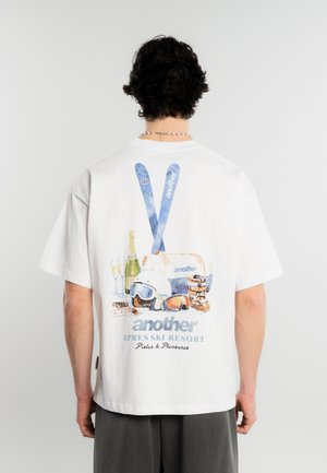 Another Cotton Lab, APRES SKI RESORT SOBER T-SHIRT - T-shirt imprimé - white