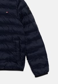 Tommy Hilfiger LIGHTWEIGHT UNISEX - Winter jacket - desert sky