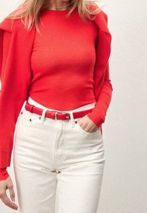 Kazar, Ceinture - red
