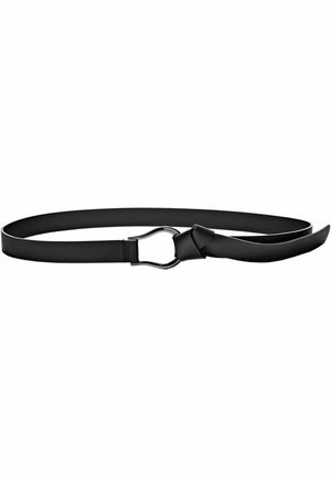 Ceinture en cuir noir avec une boucle ovale argentée et un détail en boucle à l’extrémité, posée à plat sur un fond blanc.