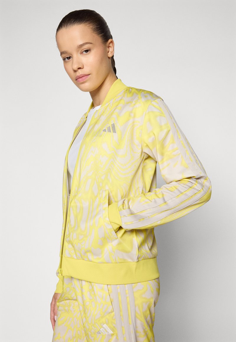 adidas Sportswear SET Tuta multi-coloured/pure sulfur/giallo