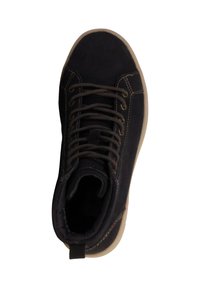 Stivaletto alla caviglia in suede blu scuro con lacci marroni, colletto imbottito e suola in gomma color crema. Presenta dettagli di cucitura e un tassello sul retro.