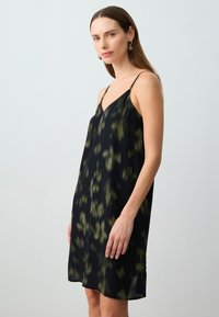 Jimmy Key V-NECK  - Freizeitkleid - black