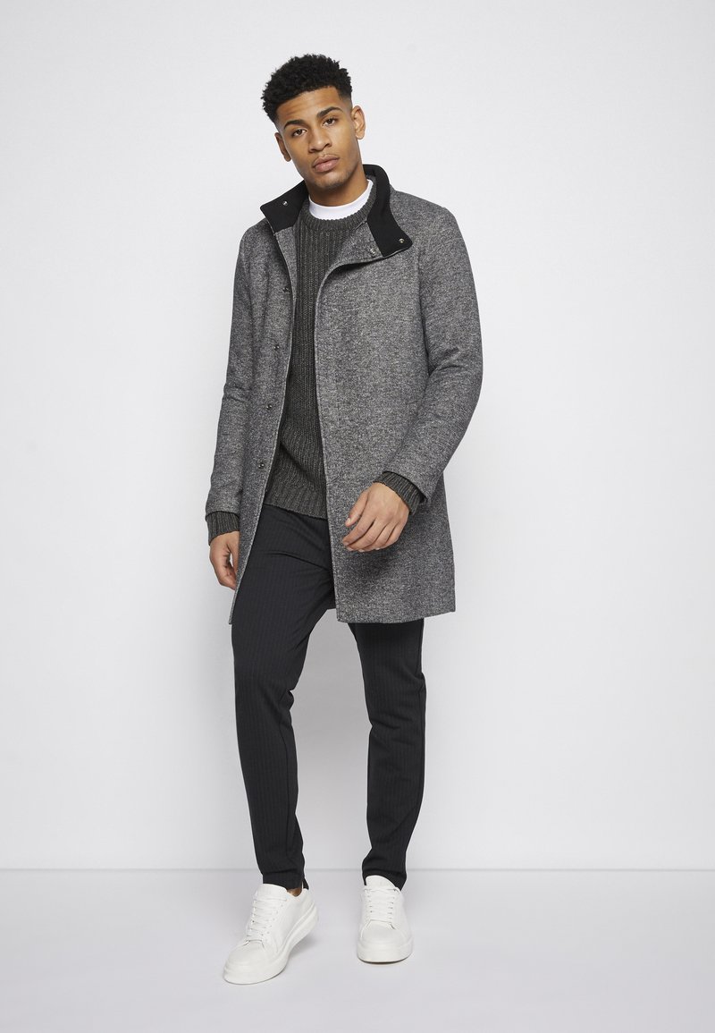 Manteau De Chasse Homme RJ Classics - Années 40 - Gris Foncé Ligne Bleue - Taille Garçon - TBE