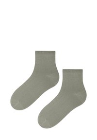 Skarpety do kostek w stonowanym zielonym kolorze, wykonane z miękkiego materiału o gładkiej strukturze i prążkowanym mankiecie. Brak widocznych wzorów lub akcentów.