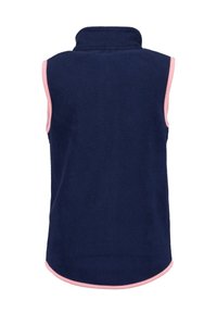 Chaleco de forro polar azul marino con un alto cuello, que presenta un borde rosa en contraste en las sisas y el dobladillo. Textura suave y diseño sin mangas.