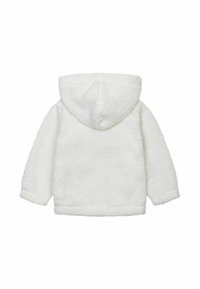 Bílá fleecová bunda, měkká textura, s kapucí, dlouhé rukávy a rovný lem. Na povrchu nejsou viditelné žádné zapínání ani vzory.