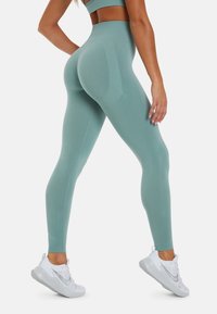 SQUATPROOF ALBION SEAMLESS HIGH WAISTED - Tajice-hlače - light green