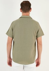 Buratti REGULAR FIT - Pluus - khaki