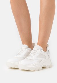 RAID MALIBU - Sapatilhas - white