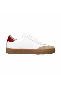 White sneaker with a textured red heel accent, beige suede toe cap, and a rubber gum sole. Features white laces and stitched detailing.