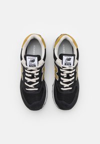 New Balance ML574 UNISEX - Sapatilhas - black