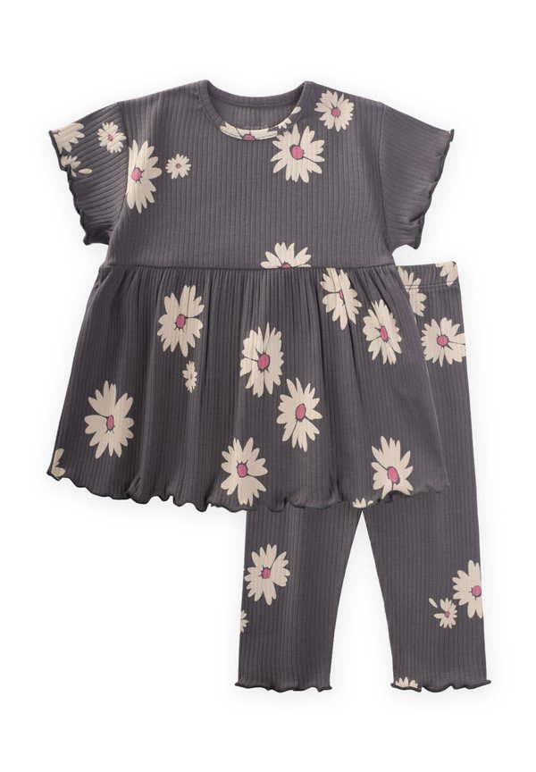 PRINTED SET - T-Shirt print