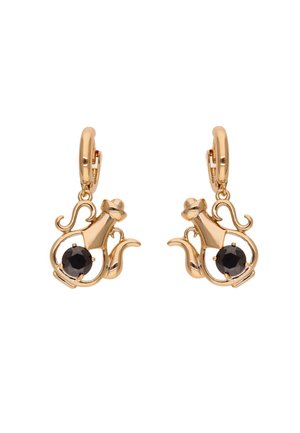 Náušnice z kovu s pozlaceným tónem ve tvaru flakonu parfému, zdobené černým středovým kamenem. Zakřivené prvky zvýrazňují jejich design.