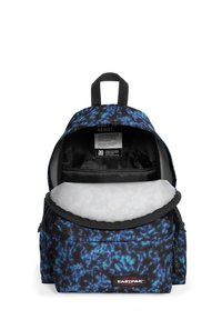 Eastpak DAY PAK'R - Malý batoh  - volcamo blue