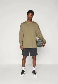 adidas Performance TEE - Long sleeved top - olive strata