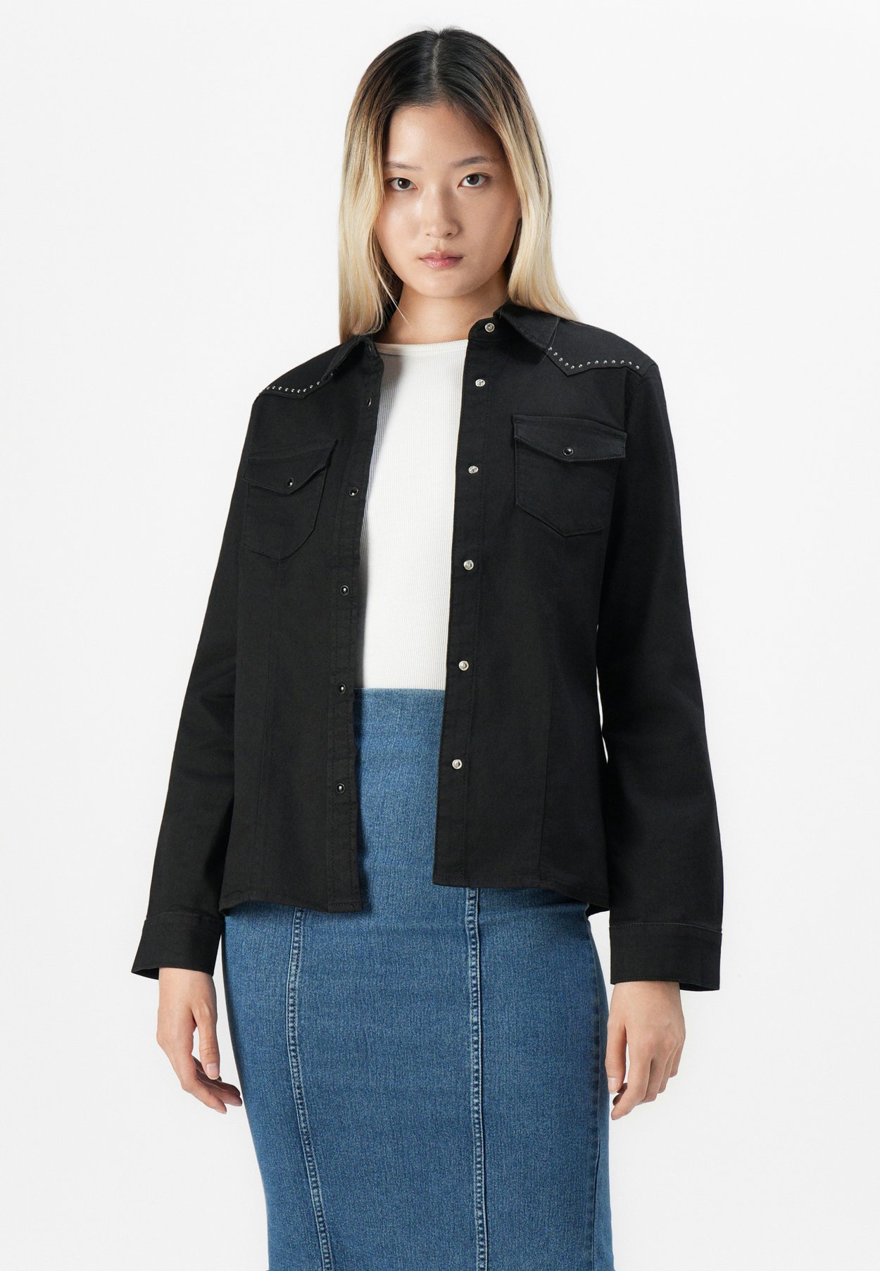 ONLSASIA FIT STUD SHIRT