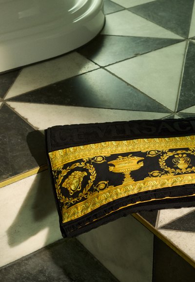 Versace BATH TOWEL I HEART BAROQUE - Paplūdimio rankšluostis - black