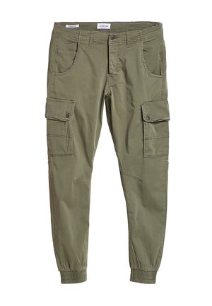 Olivgrüne Cargohose mit Fronttaschen, geknöpften Seitentaschen, elastischen Bündchen und Knopfverschluss am Bund.