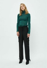 Minus MSCally Roll Neck - Top dugih rukava - jungle green