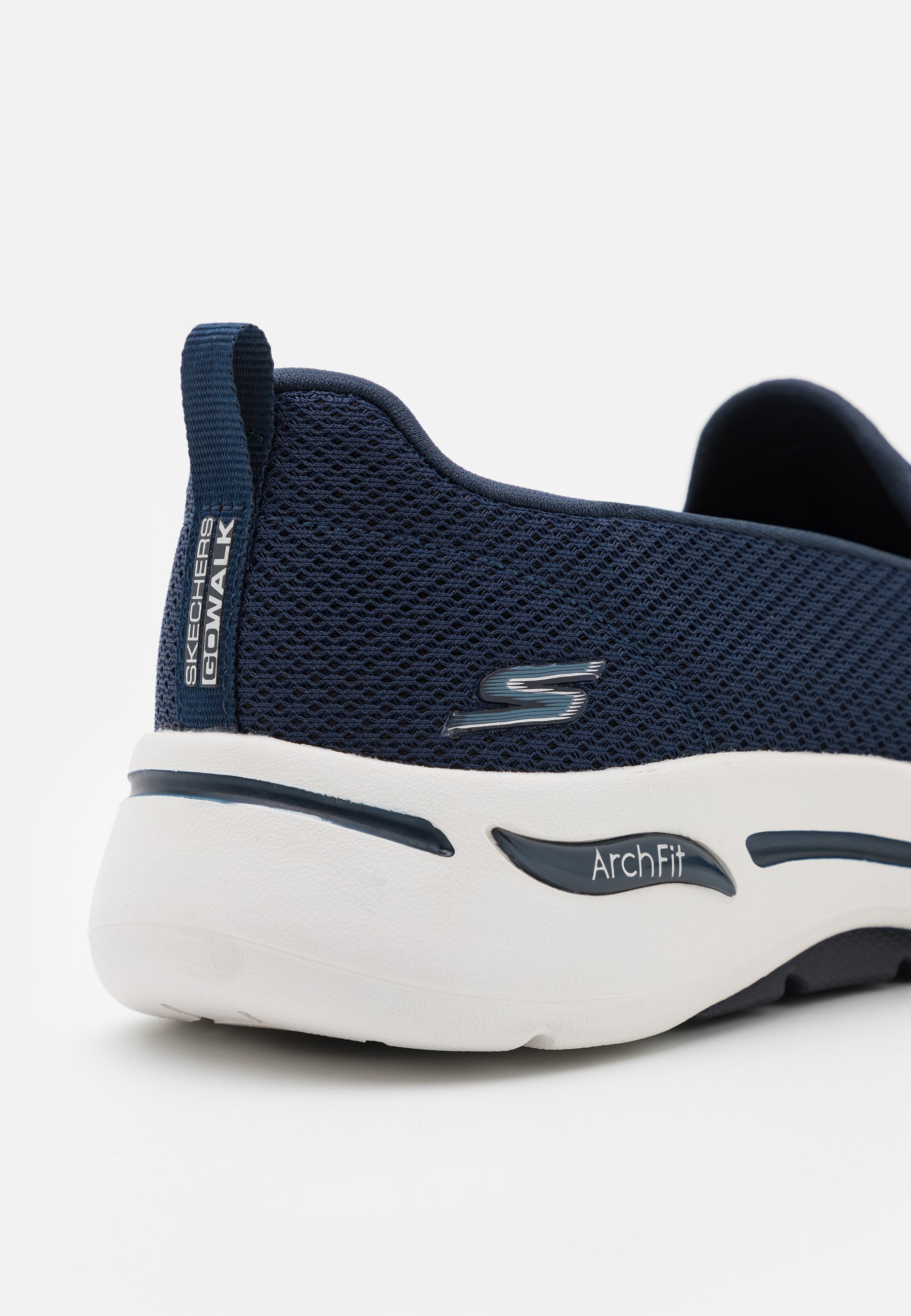 Skechers Performance GO WALK ARCH FIT GRATEFUL - Zapatillas para caminar -  navy/white/azul marino - Zalando.es