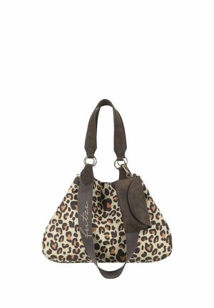 Sac à main en tissu imprimé léopard avec une bandoulière marron foncé, une pochette amovible assortie et des accents en métal argenté. Forme triangulaire, texture douce.