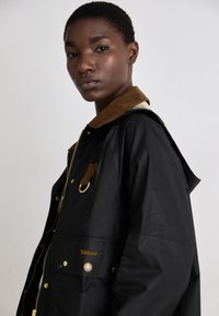 Barbour ERMA WAX JACKET - Jas - black/ancient tartan