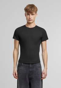 Mister Tee T-shirts - black